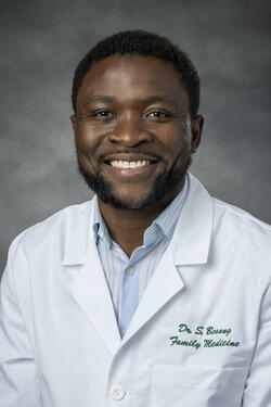 photo of Scott Besong, M.D.