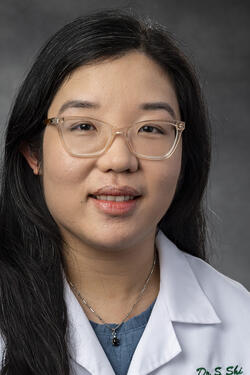 photo of Stephanie Shi, M.D.