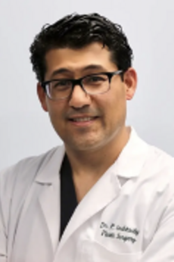 photo of Parviz Goshtasby, M.D.