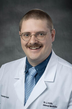 photo of Jacob Hollis, DO