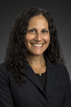 Sydney Silverstein Headshot